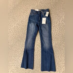 DL1961 Women's Size 23 Bridget Boot High Rise Instasculpt Crop 27”